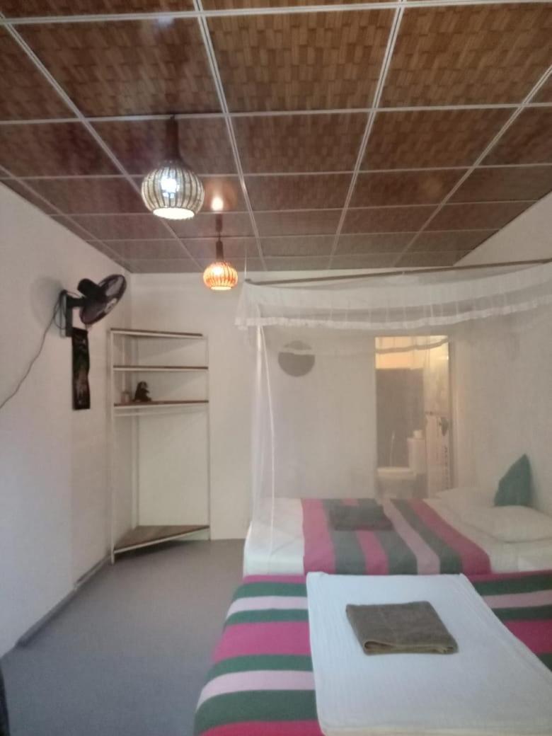 Hiriketiya Mahi Surf Apartment Диквела Екстериор снимка